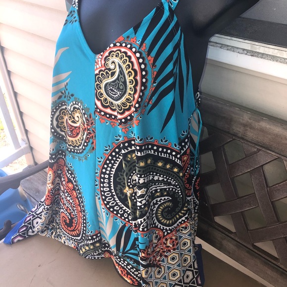 Melissa Paige parsley’s blouse for women - Picture 2 of 5